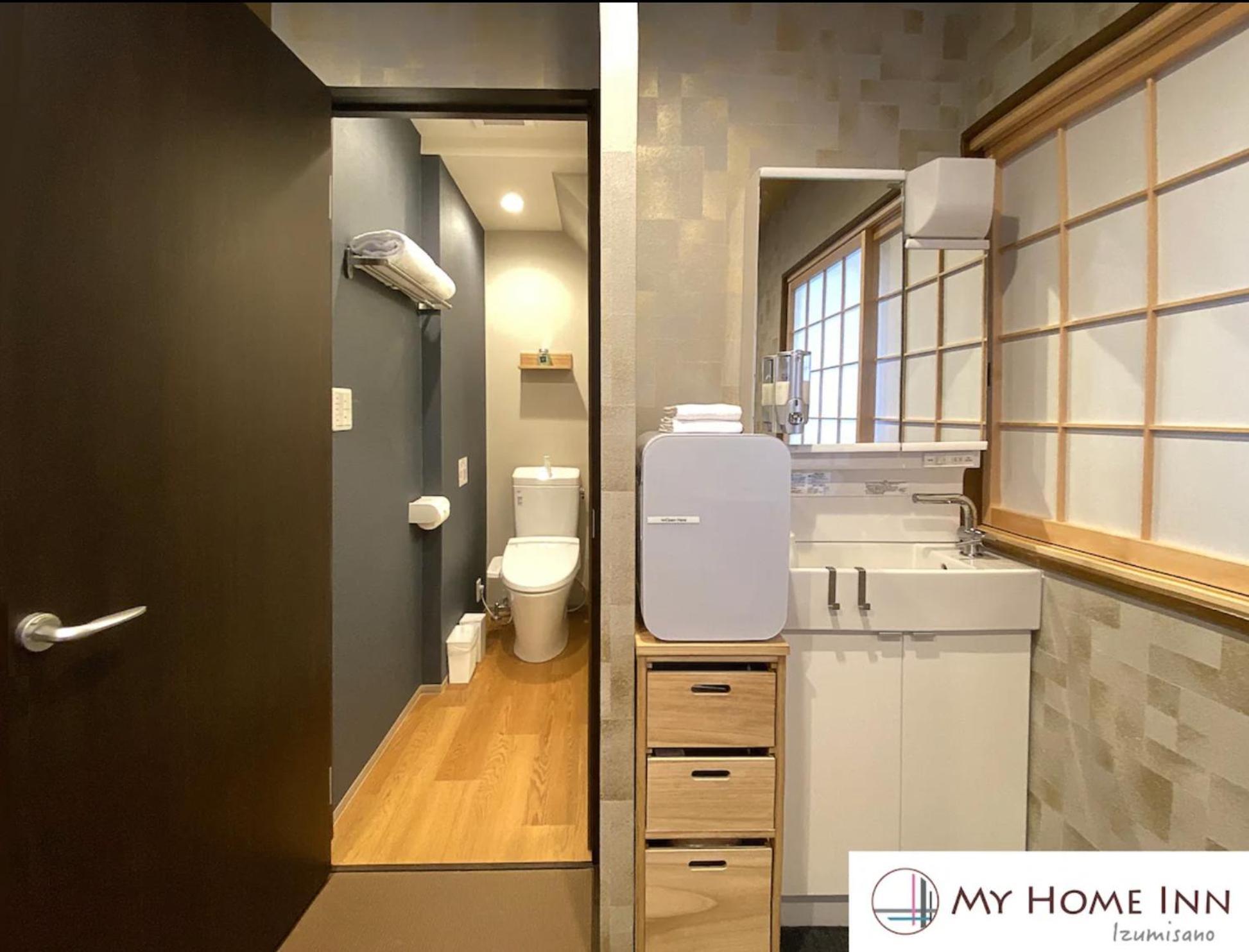 My Home Inn Izumisano Bagian luar foto