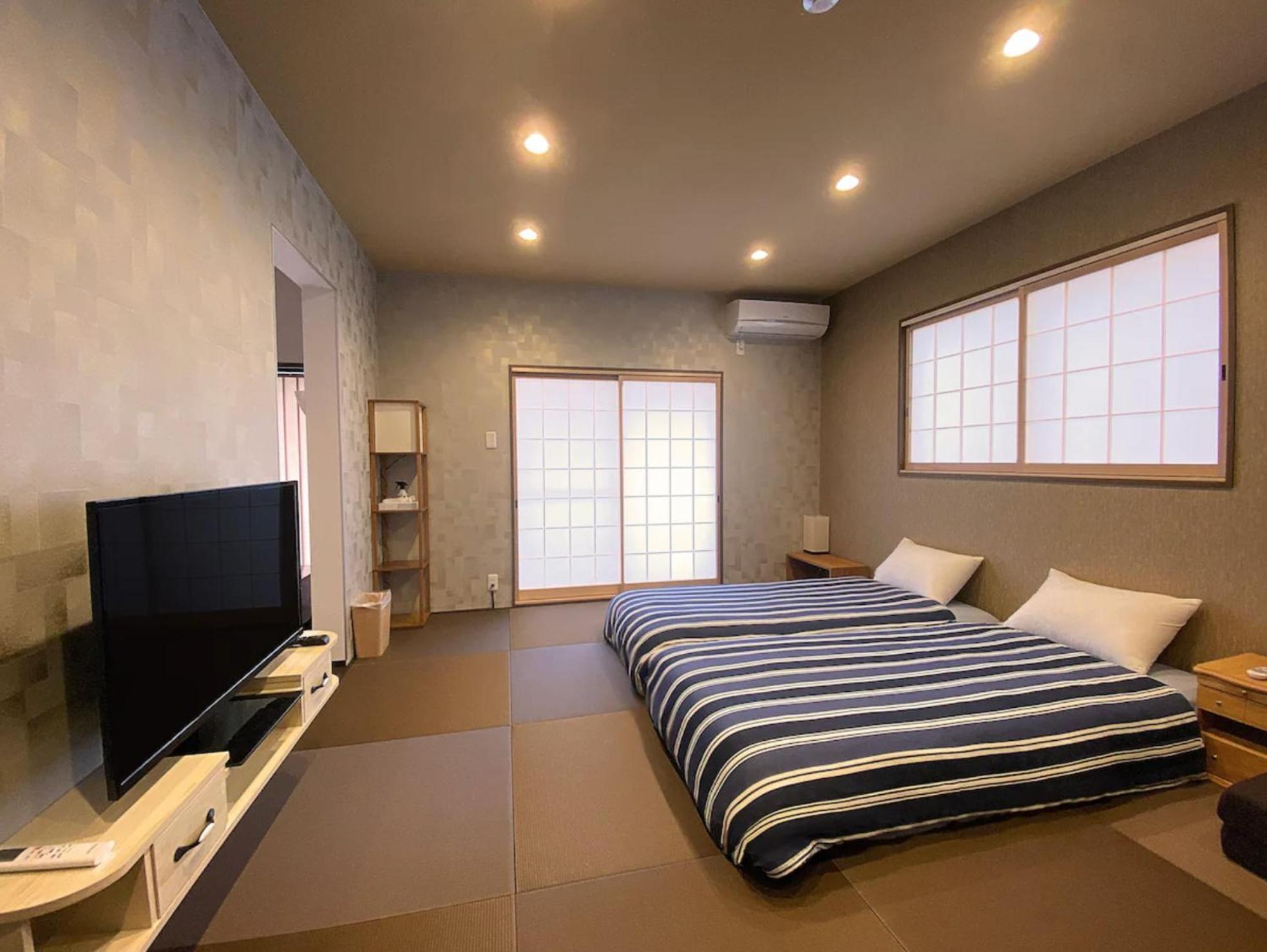 My Home Inn Izumisano Bagian luar foto
